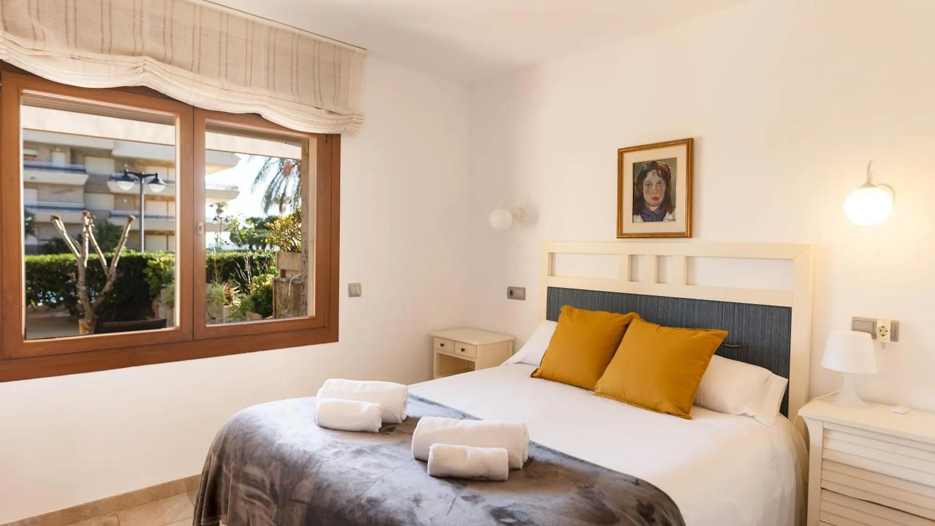 شقة Apartaments Maritim Torre Valentina سان أنتوني دي كالونخي