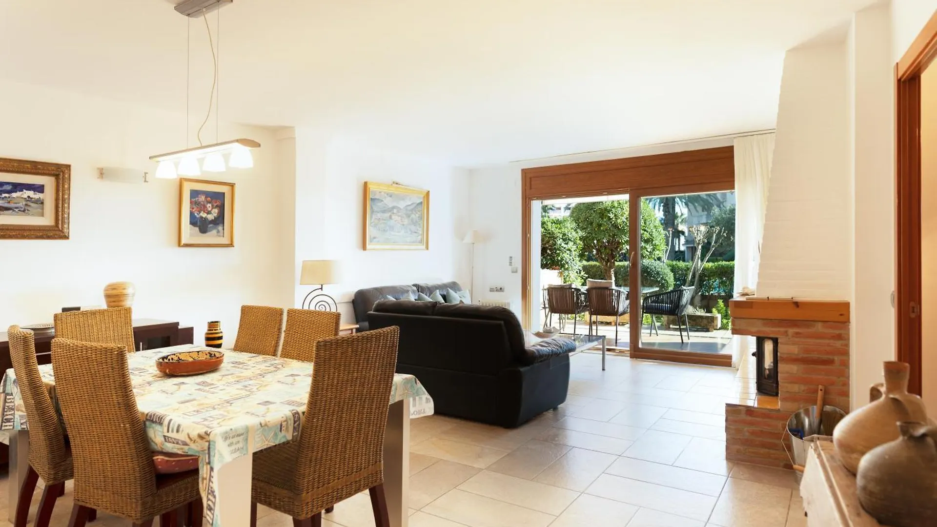 Apartaments Maritim Torre Valentina سان أنتوني دي كالونخي شقة
